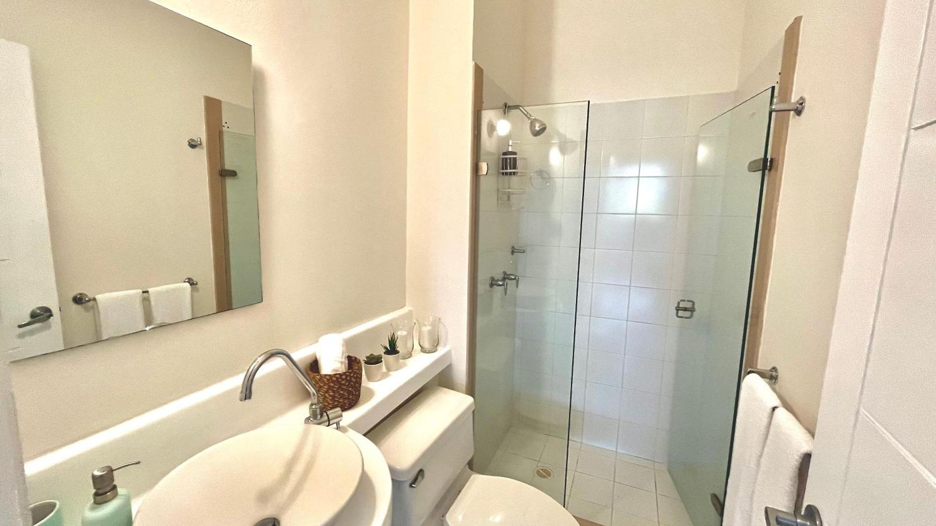 Apartment By Calamari Homes - Parque Centenario 202 Walled *