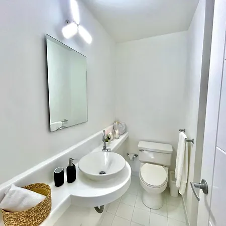 By Calamari Homes - Parque Centenario 202 Walled Apartment Cartagena